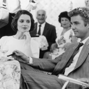 Still of Isabella Rossellini and William Petersen in Cousins 1989
