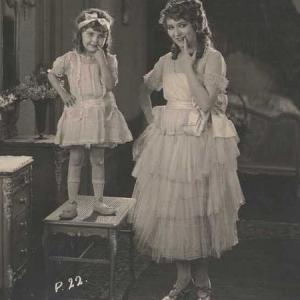 Jeanne Carpenter with Mary Pickford in Through the Back Door