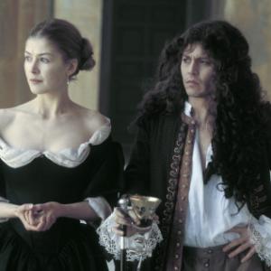Still of Johnny Depp and Rosamund Pike in The Libertine (2004)