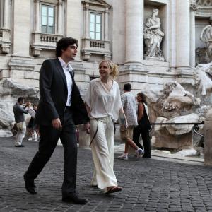 Still of Alison Pill and Flavio Parenti in I Roma su meile (2012)