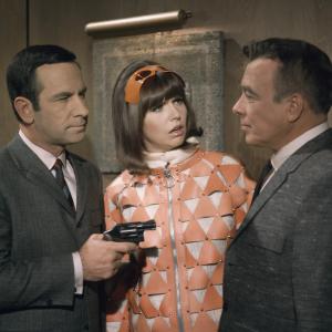Still of Don Adams, Barbara Feldon and Edward Platt in Get Smart (1965)