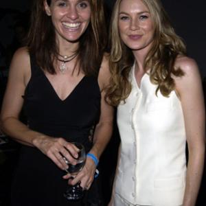 Amy Brenneman and Ellen Pompeo at event of Moonlight Mile 2002