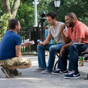 Still of Anthony Anderson Alan Poul and Alex OLoughlin in Atsarginis planas 2010