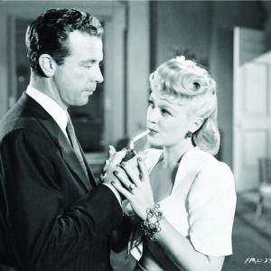 Still of Dick Powell and Claire Trevor in Murder My Sweet 1944