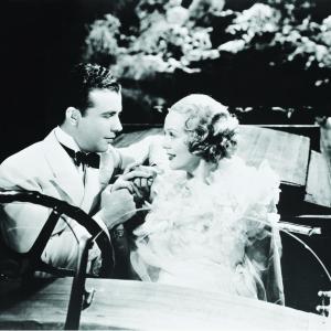 Still of Gloria Stuart and Dick Powell in Gold Diggers of 1935 (1935)
