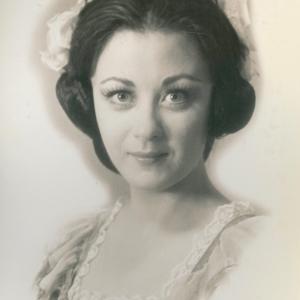Udana as Melanie in the 1973 stage production of Gone With the Wind mounted at the Dorothy Chandler Pavilion in Los Angeles Also starring Lesley Ann Warren Pernell Roberts and Terence Monk