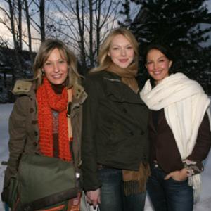 Ashley Judd, Joey Lauren Adams and Laura Prepon at event of Come Early Morning (2006)