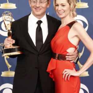 Still of Michael Emerson and Carrie Preston in The 61st Primetime Emmy Awards (2009)