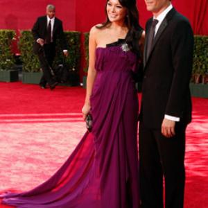 Lindsay Price and Josh Radnor at event of The 61st Primetime Emmy Awards (2009)