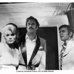 Pat Priest , Bruce Dern, and Casey Kasem looking to their right in a scene from the film 'The Incredible 2-Headed Transplant', 1971.