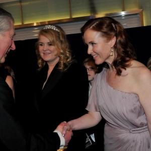 Prince Charles, Jennifer Todd and Avril Lavigne at event of Alisa stebuklu salyje (2010)