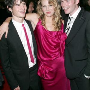 Lucy Punch at event of Being Julia (2004)