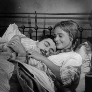 Still of François Périer and Maria Schell in Gervaise (1956)