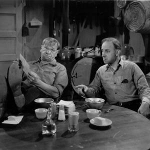 Still of Wallace Beery and John Qualen in Alias a Gentleman (1948)