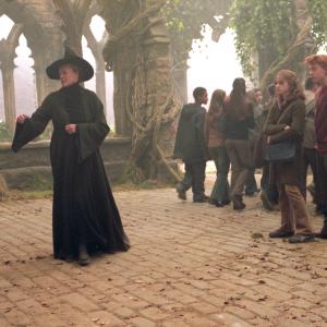 Still of Maggie Smith, Rupert Grint, Daniel Radcliffe and Emma Watson in Haris Poteris ir Azkabano kalinys (2004)