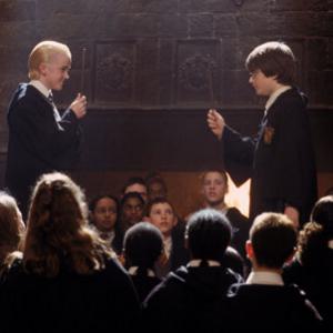 Still of Tom Felton and Daniel Radcliffe in Haris Poteris ir paslapciu kambarys 2002