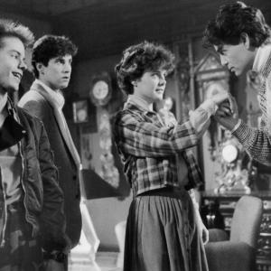 Still of Amanda Bearse, Chris Sarandon, Stephen Geoffreys and William Ragsdale in Fright Night (1985)