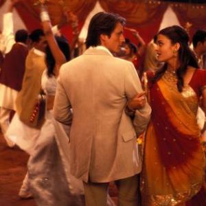 Still of Martin Henderson and Aishwarya Rai Bachchan in Bride & Prejudice (2004)