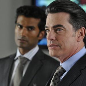 Still of Peter Gallagher and Sendhil Ramamurthy in Covert Affairs 2010