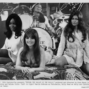 Still of Marcia McBroom, Cynthia Myers and Dolly Read in Beyond the Valley of the Dolls (1970)