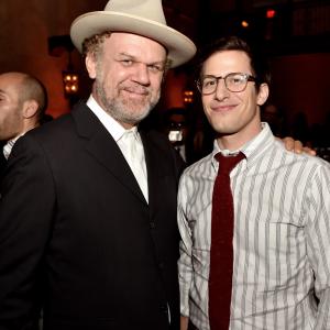 John C Reilly and Andy Samberg at event of Zmogiska silpnybe 2014