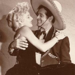 Wanda McKay and Duncan Renaldo in The Cisco Kid 1950