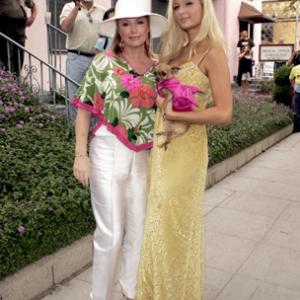 Paris Hilton Kathy Hilton and Tinkerbell the Dog