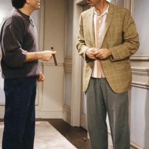 Still of Paul Reiser and Michael Richards in Mad About You 1992