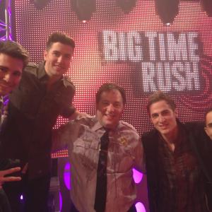 Roger Rignack on set of Marvin Marvin Nickelodeon with Big Time Rush Playing the Security Guard