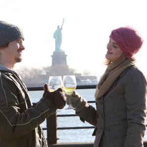 Still of Jason Ritter and Jess Weixler in Peter and Vandy 2009