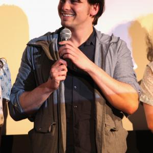 Jason Ritter at event of Wild Canaries 2014