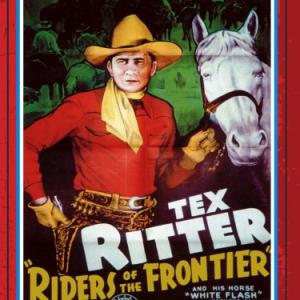 Tex Ritter in Riders of the Frontier 1939