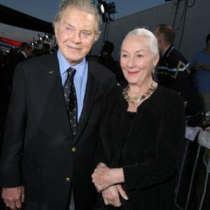 Rosemary Harris and Cliff Robertson at event of Zmogus voras 3 2007