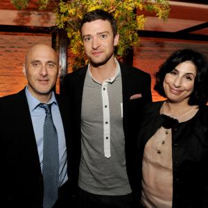 Justin Timberlake, Jeff Robinov and Sue Kroll at event of Trouble with the Curve (2012)