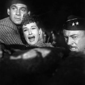 War of the Worlds Gene Barry Ann Robinson and Les Tremayne 1953 Paramount IV