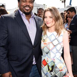 Craig Robinson and Gillian Jacobs at event of 30th Annual Film Independent Spirit Awards 2015