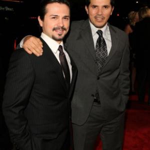 John Leguizamo and Freddy Rodrguez at event of Nothing Like the Holidays 2008
