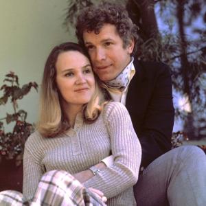 Wayne Rogers at home with his wife Mitzie, 1973