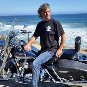 Malibu Beach 2014, bike 2001 Road King, is available for filming.