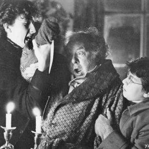 Still of Alan Cox, Freddie Jones and Nicholas Rowe in Young Sherlock Holmes (1985)