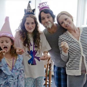 Still of Leslie Mann Paul Rudd Maude Apatow and Iris Apatow in Tik 40 2012