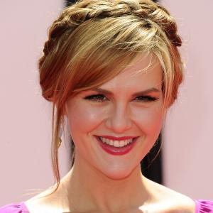 Sara Rue at event of Trys veplos 2012