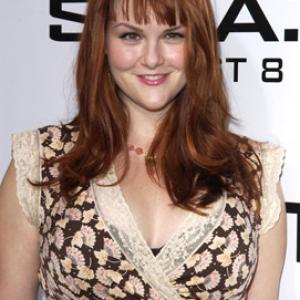 Sara Rue at event of S.W.A.T. (2003)