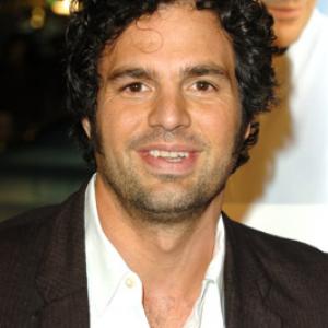 Mark Ruffalo at event of Rumor Has It... (2005)