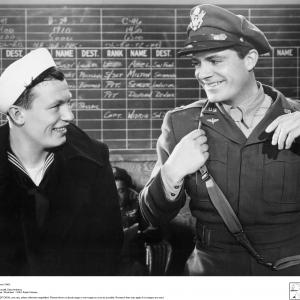 Still of Dana Andrews and Harold Russell in The Best Years of Our Lives 1946