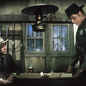 Still of Burt Lancaster and Robert Ryan in Lawman (1971)