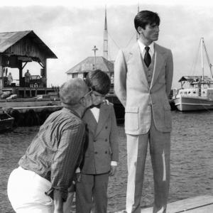 Still of Hart Bochner, George C. Scott and Brad Savage in Islands in the Stream (1977)