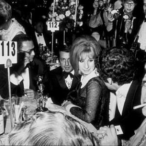 Academy Awards 41st Annual Fashion designer Arnold Scaasi Barbra Streisand Elliott Gould 1969