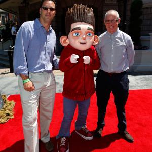 James Schamus and Andrew Karpen at event of Paranormanas 2012