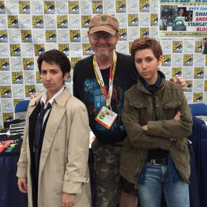 Gregory Schmauss with Hannah & Hilly Hindi at the 2015 San Diego Comic-Con